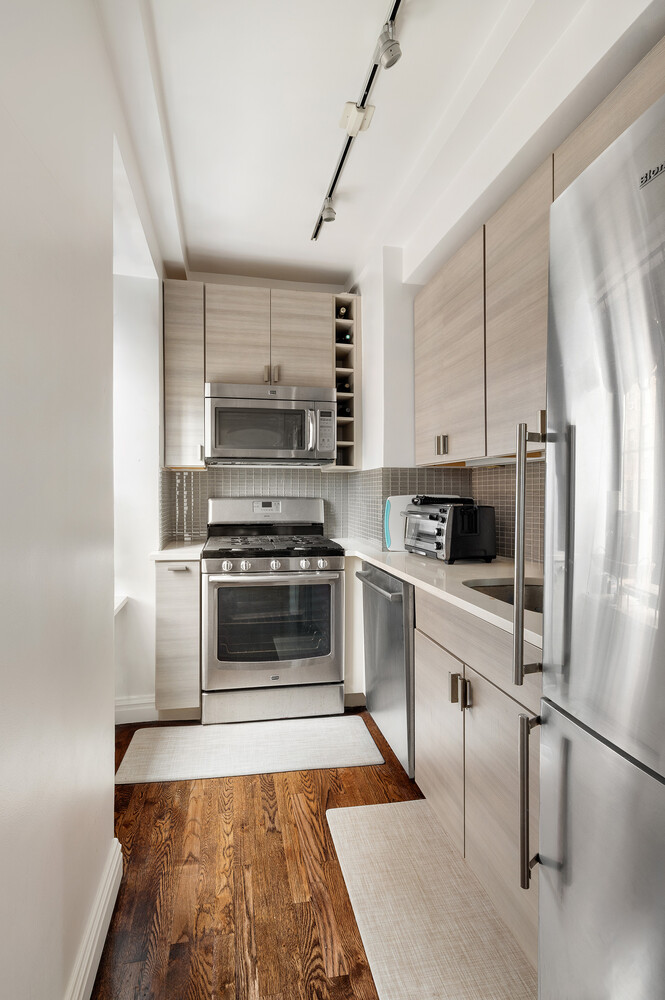 201 West 16th Street 9B Chelsea New York NY 10011