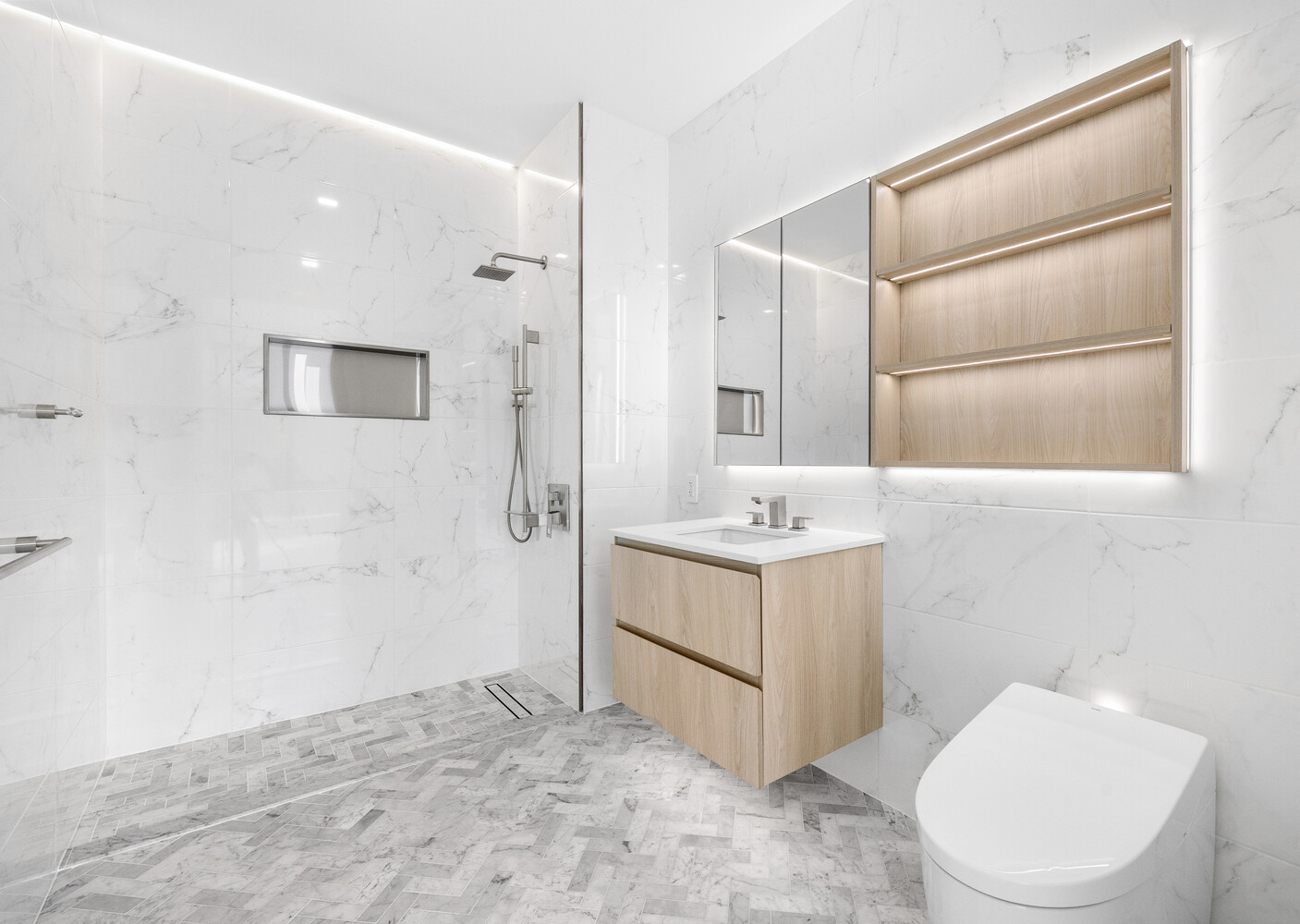 11-36 45th Road PH7B Long Island City Queens NY 11101