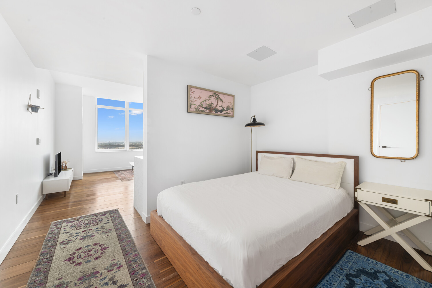 21 India Street 32F Greenpoint Brooklyn NY 11222