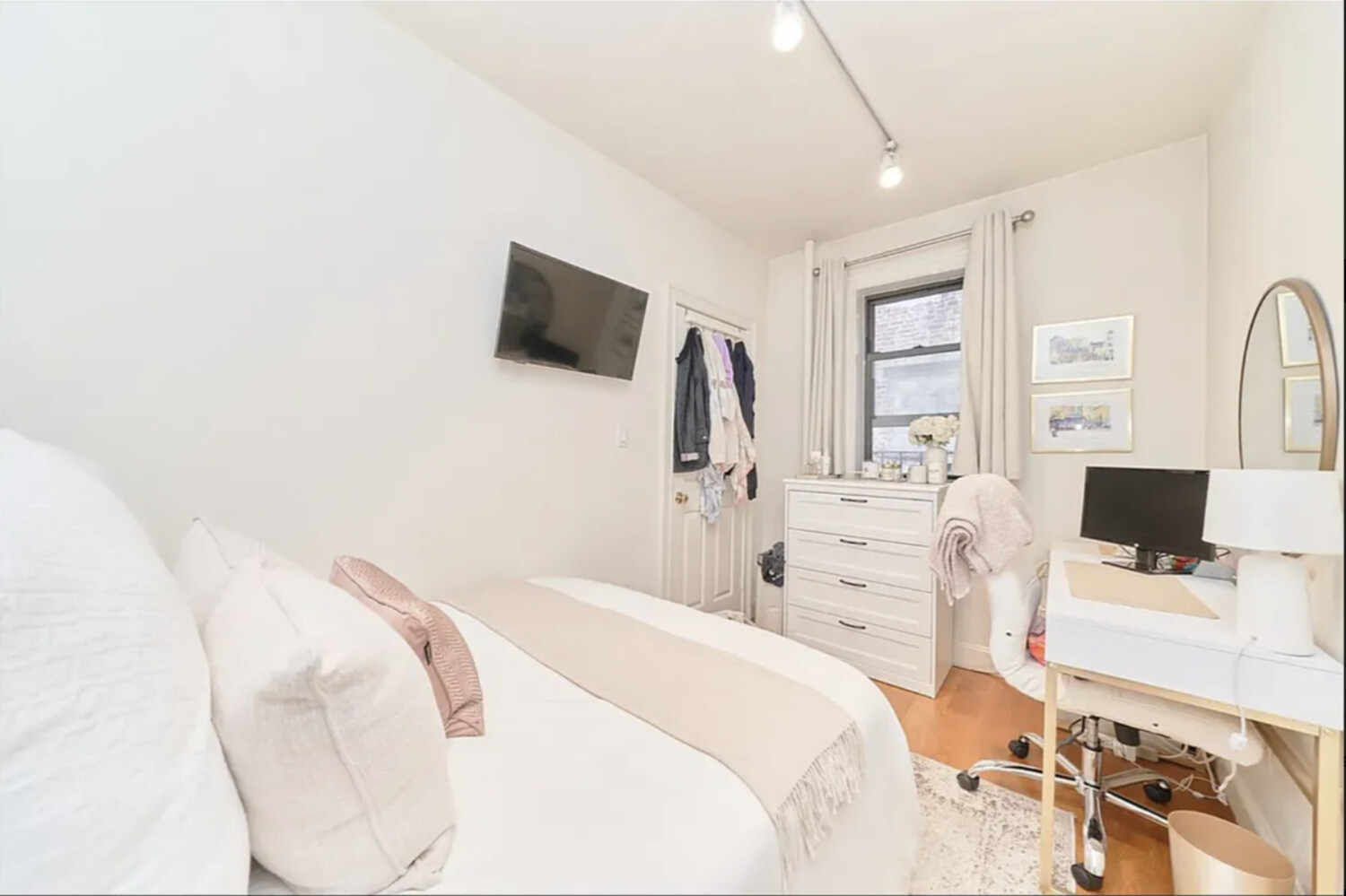 55 Barrow Street 3 W. Greenwich Village New York NY 10014