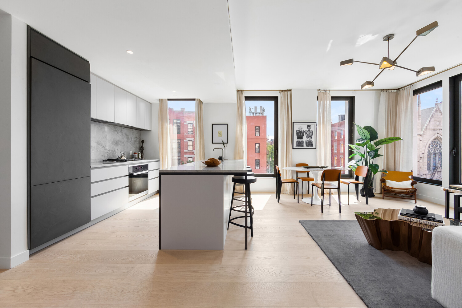 45 East 7th Street 3D E. Greenwich Village New York NY 10003