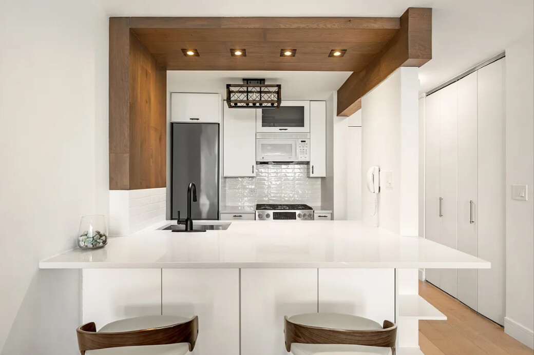 200 Rector Place 35C Battery Park City New York NY 10280