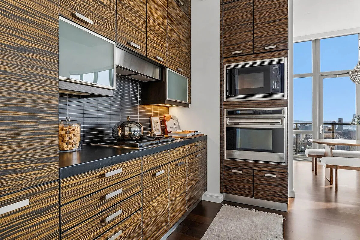 101 West 24th Street PH3B Chelsea New York NY 10011