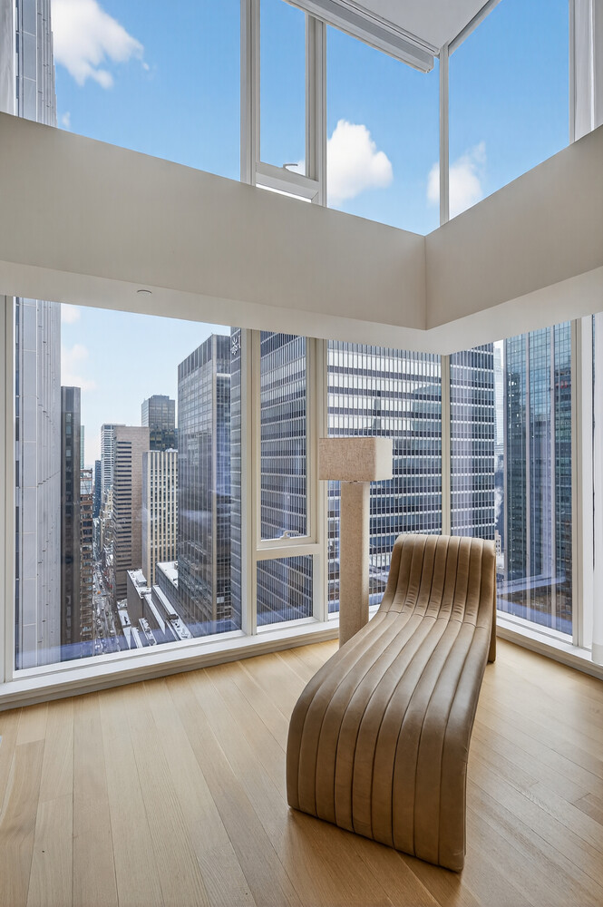 135 West 52nd Street PH4 Midtown West New York NY 10019