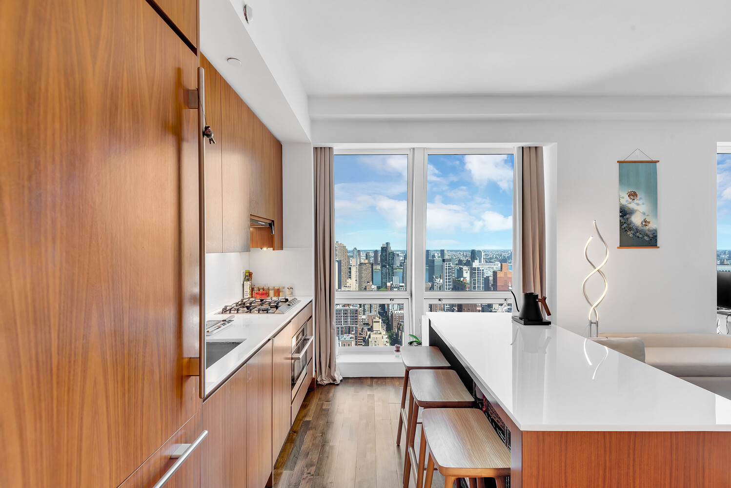 400 Fifth Avenue Midtown West New York NY 10018