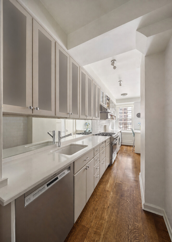 447 East 57th Street 10B Sutton Place New York NY 10022