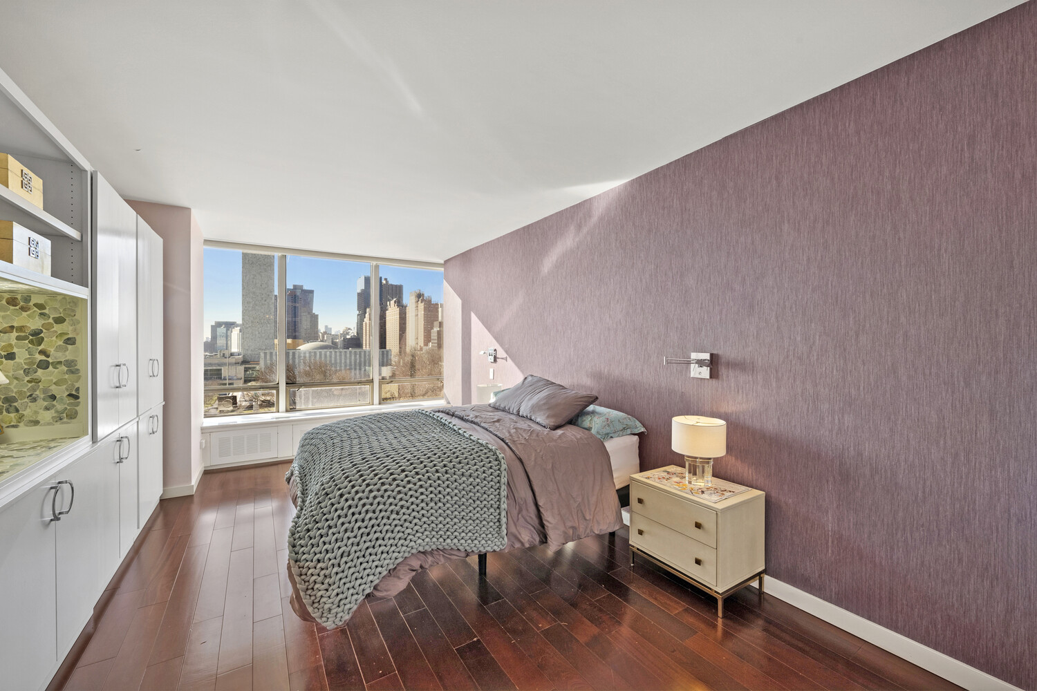 870 United Nations Plaza Beekman Place New York NY 10017