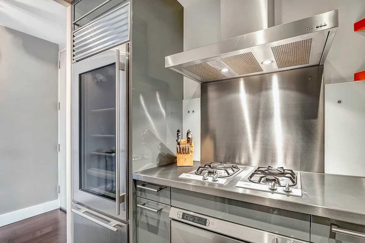 200 East 61st Street 35B Upper East Side New York NY 10065