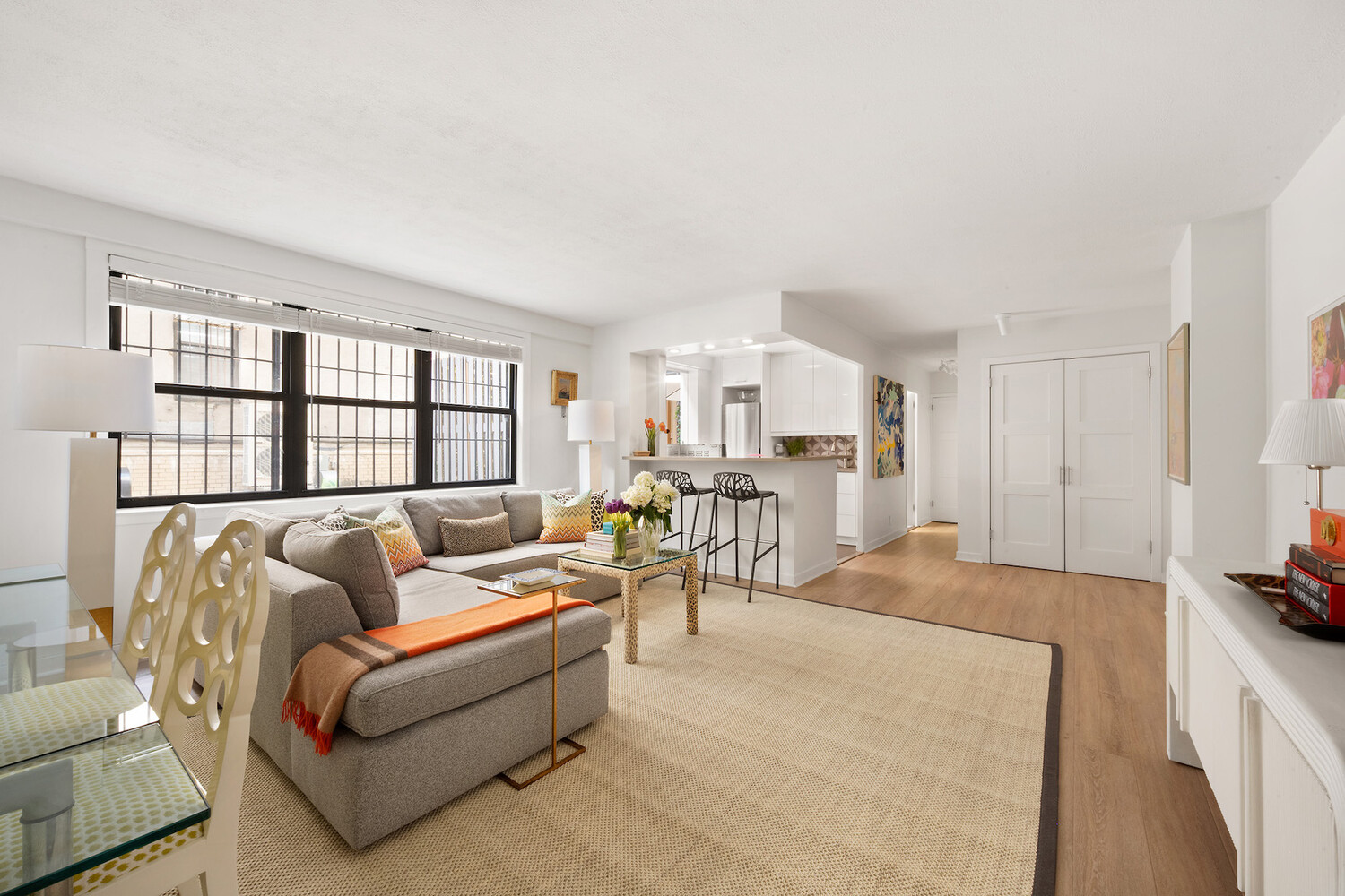 201 East 28th Street 2R Kips Bay New York NY 10016