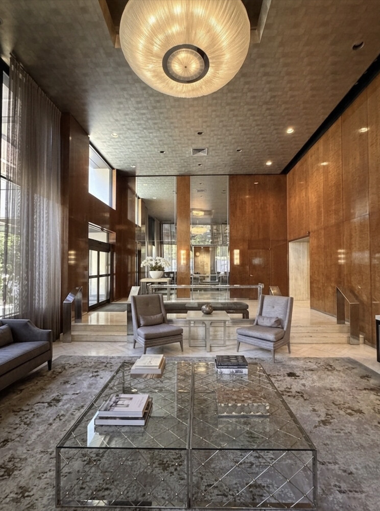 900 Park Avenue 25CD Upper East Side New York NY 10075