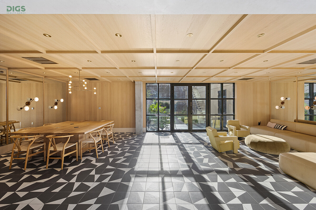 308 North 7th Street Williamsburg Brooklyn NY 11211