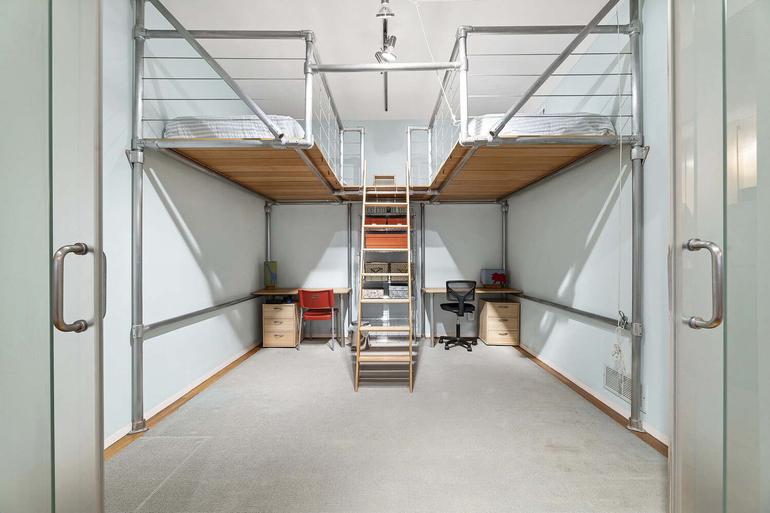 176 Broadway 12D Financial District New York NY 10038