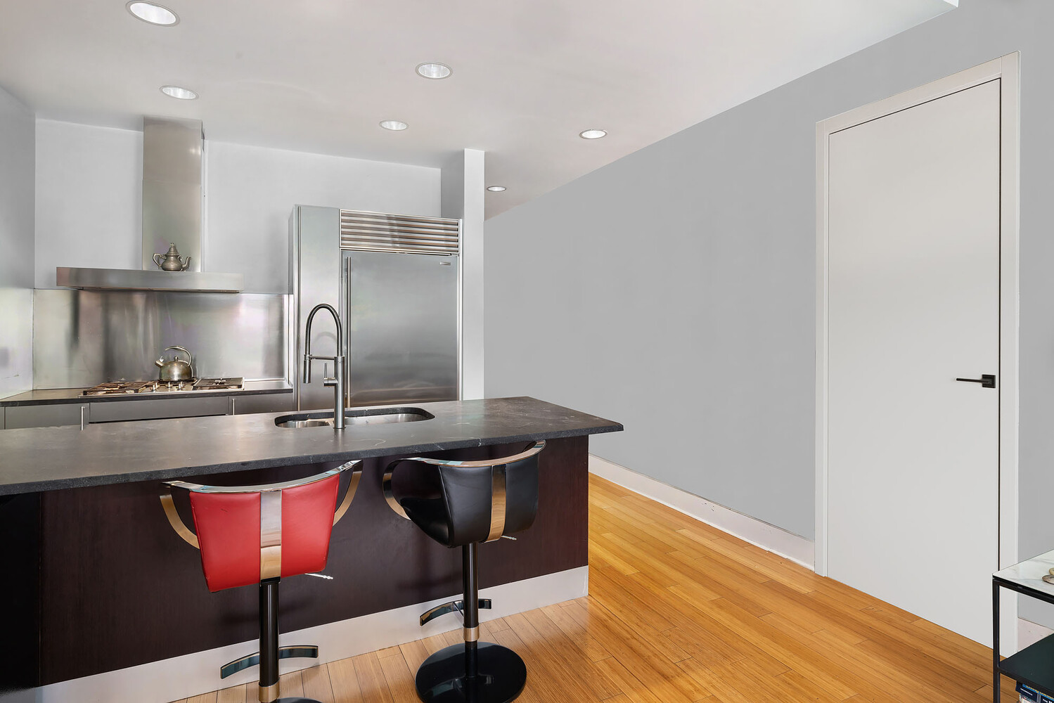 421 West 54th Street 5F Clinton New York NY 10019