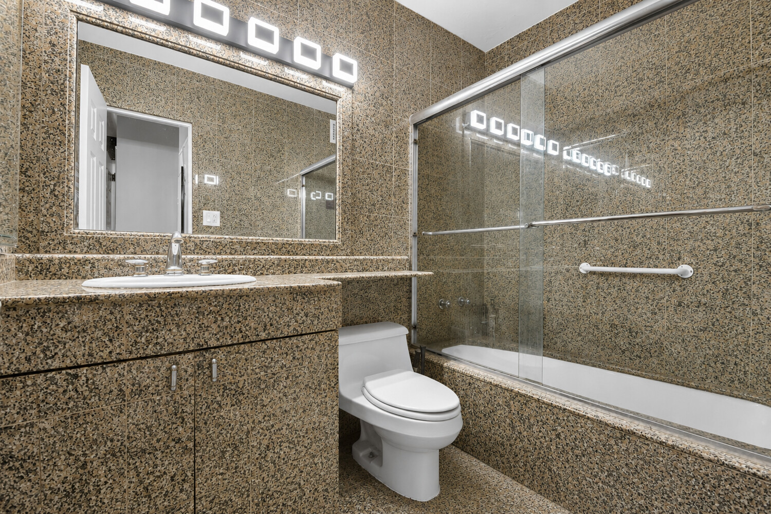 303 East 57th Street E17 Sutton Place New York NY 10022