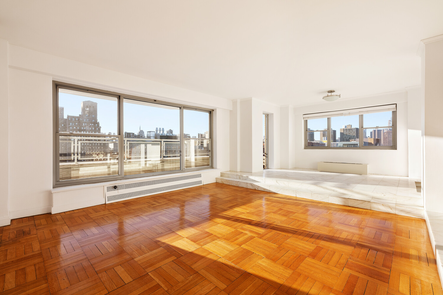 2 Fifth Avenue 17D Greenwich Village New York NY 10011