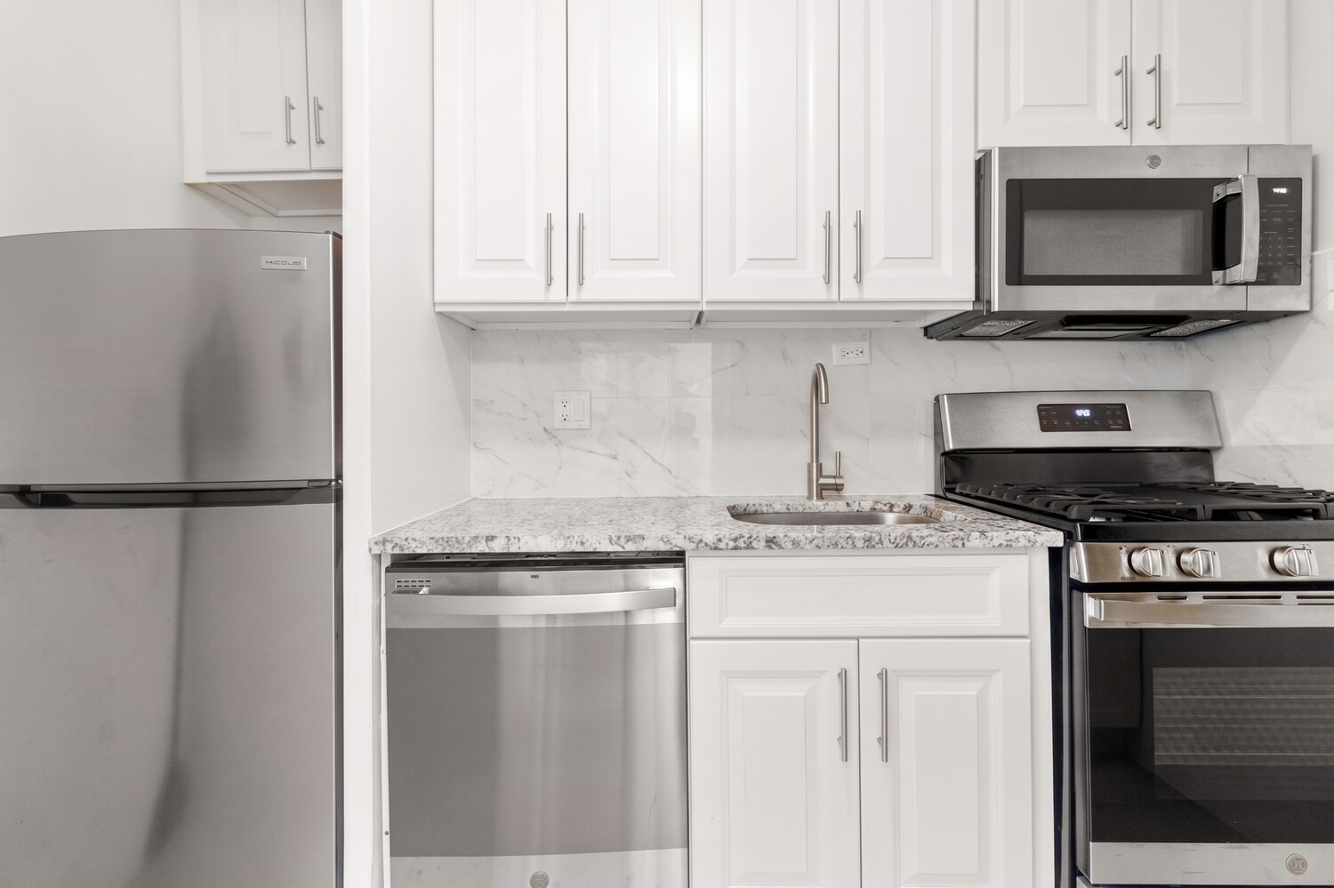 333 East 30th Street 17E Kips Bay New York NY 10016