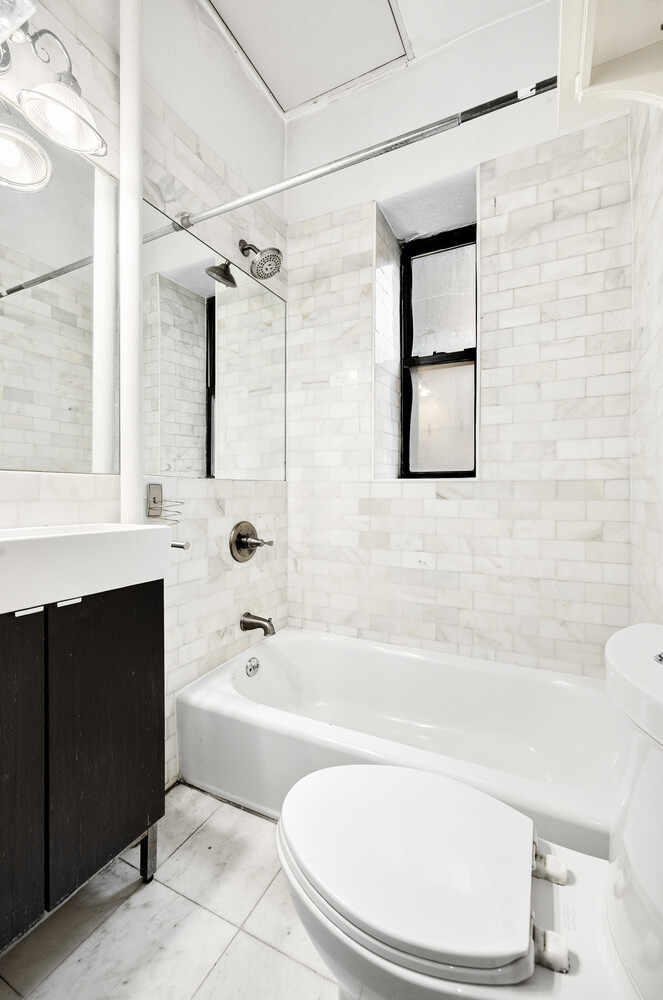 212 East 13th Street APT1C E. Greenwich Village New York NY 10003