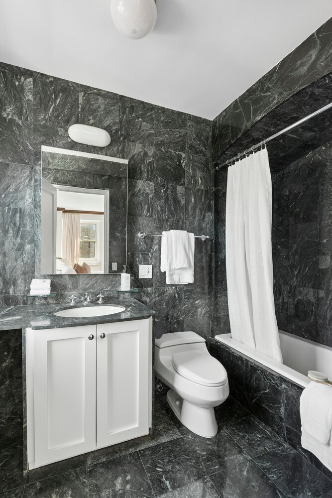 710 Park Avenue 11DE Upper East Side New York NY 10021