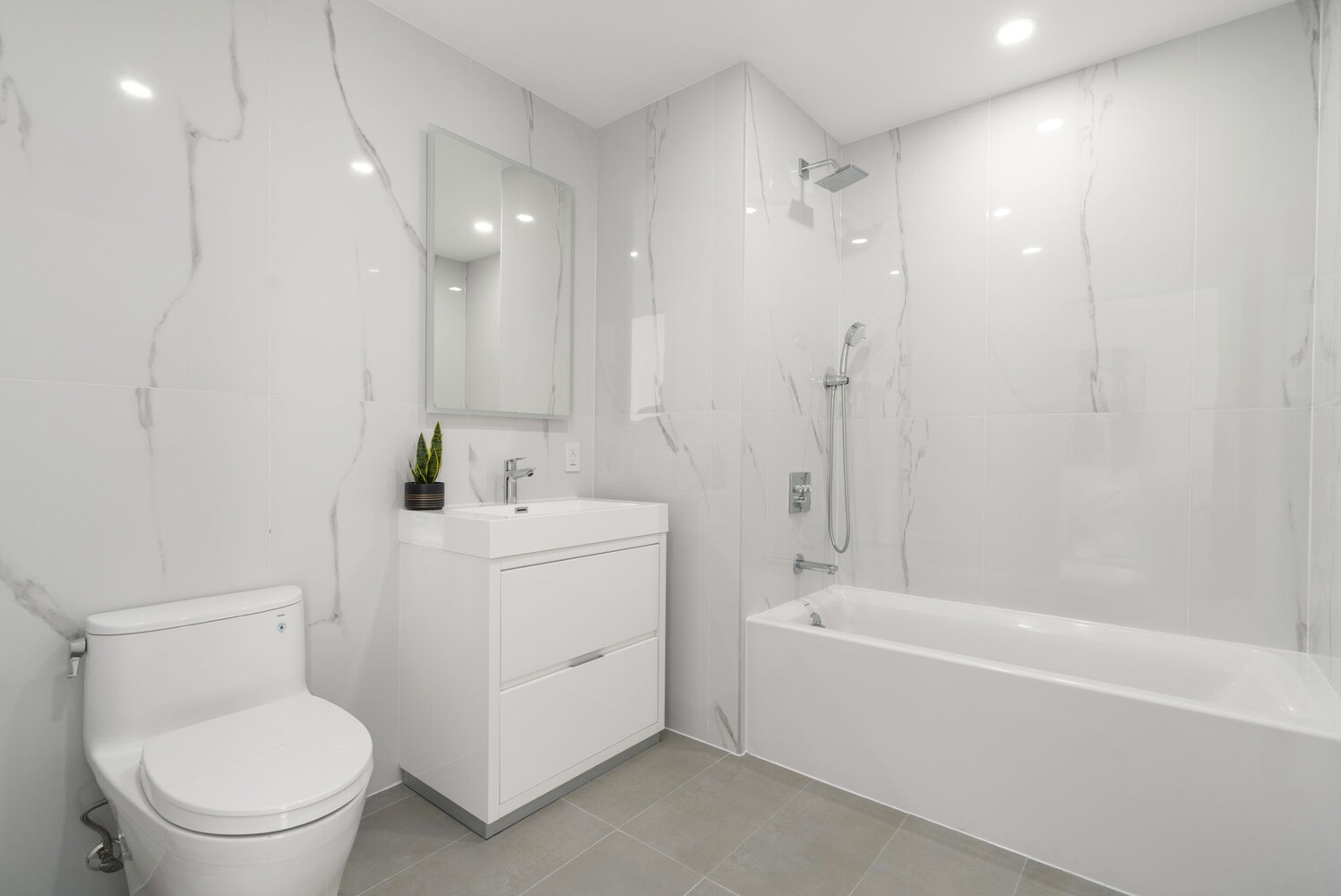 379 Ocean Parkway 3B Kensington Brooklyn NY 11218