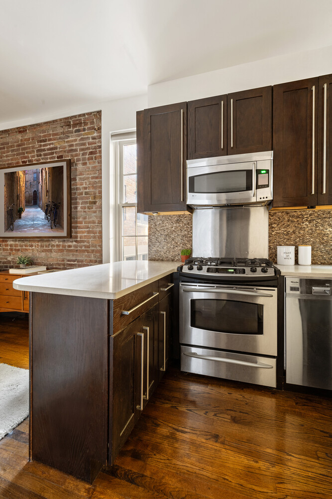 345 West 21st Street Chelsea New York NY 10011