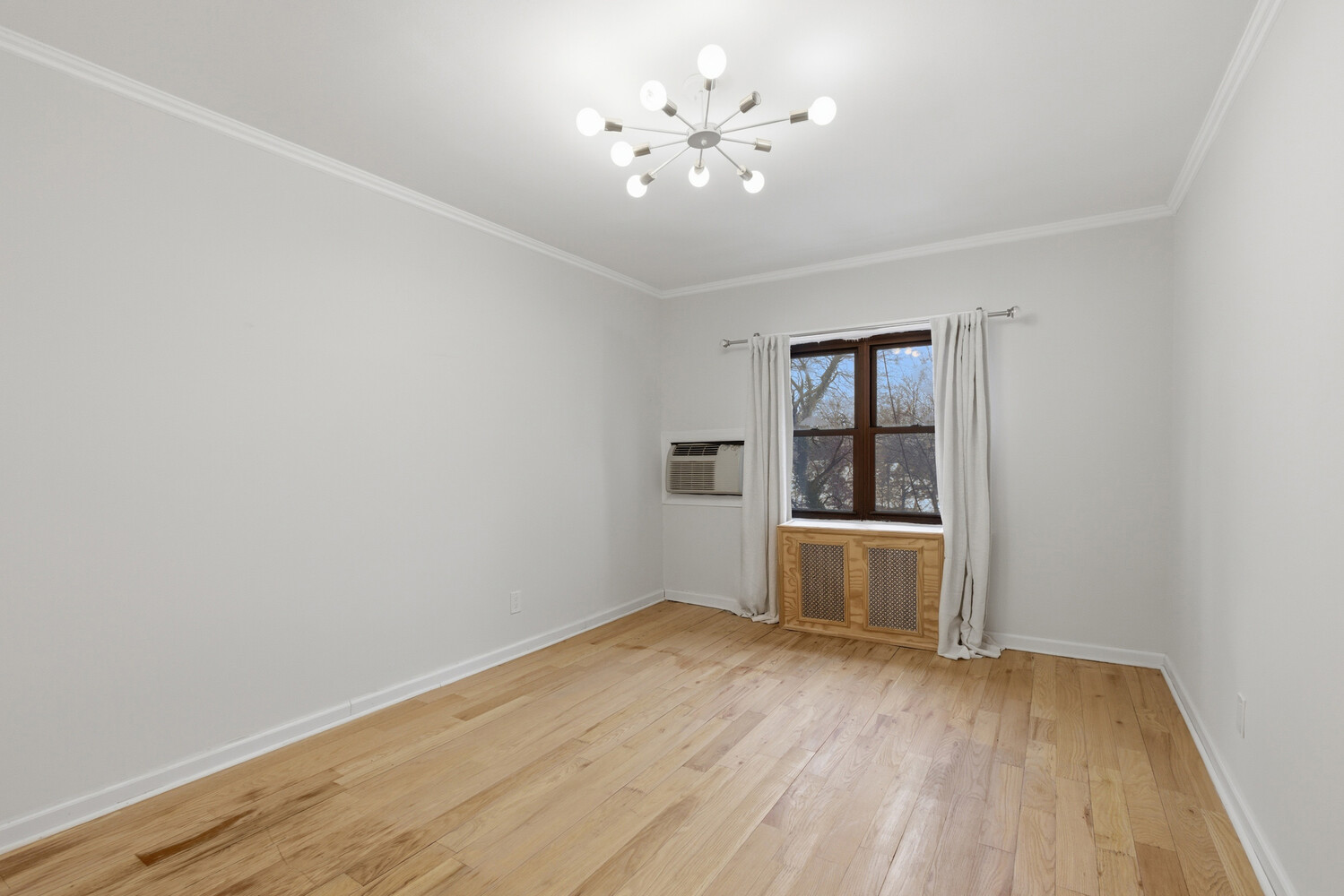 64-36 Austin Street HOUSE Rego Park Queens NY 11374