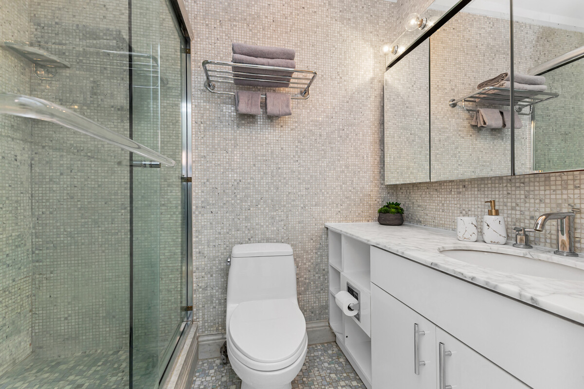 159 East 30th Street 7A Kips Bay New York NY 10016