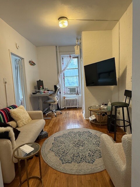 320 East 49th Street 32 Turtle Bay New York NY 10017