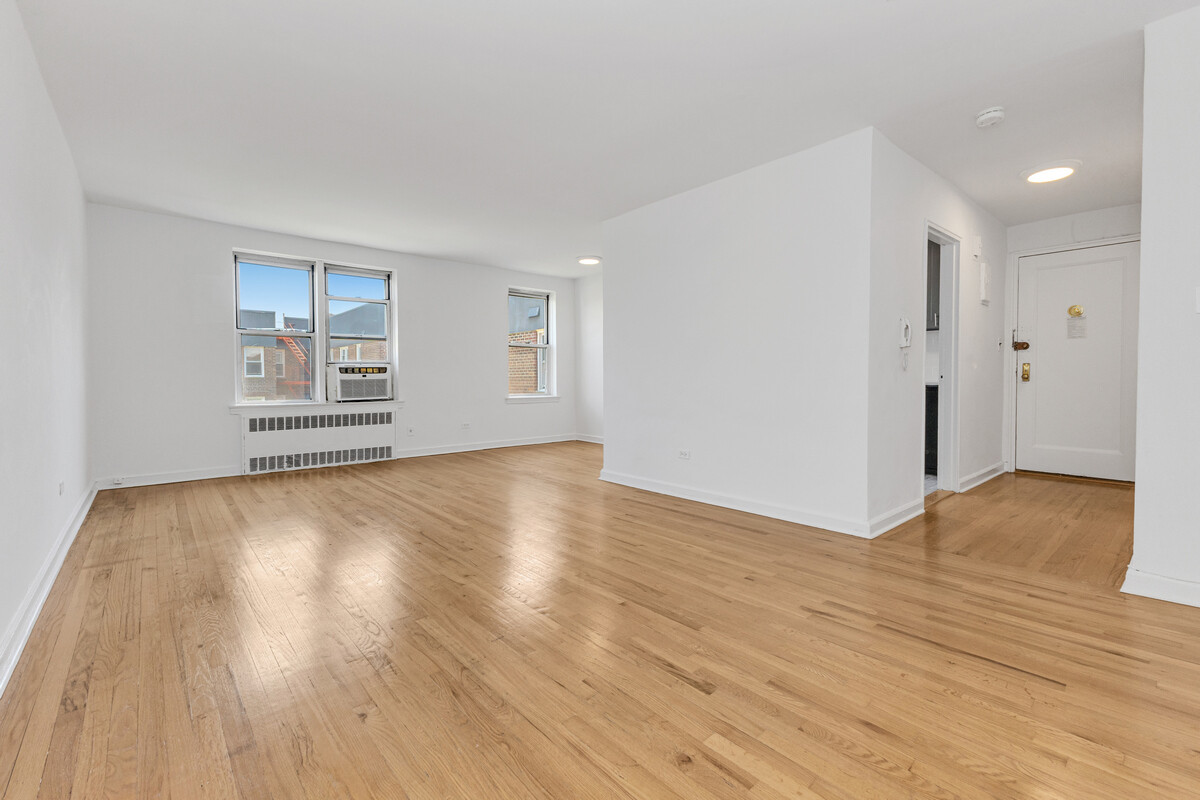 67-10 108th Street Forest Hills Queens NY 11375