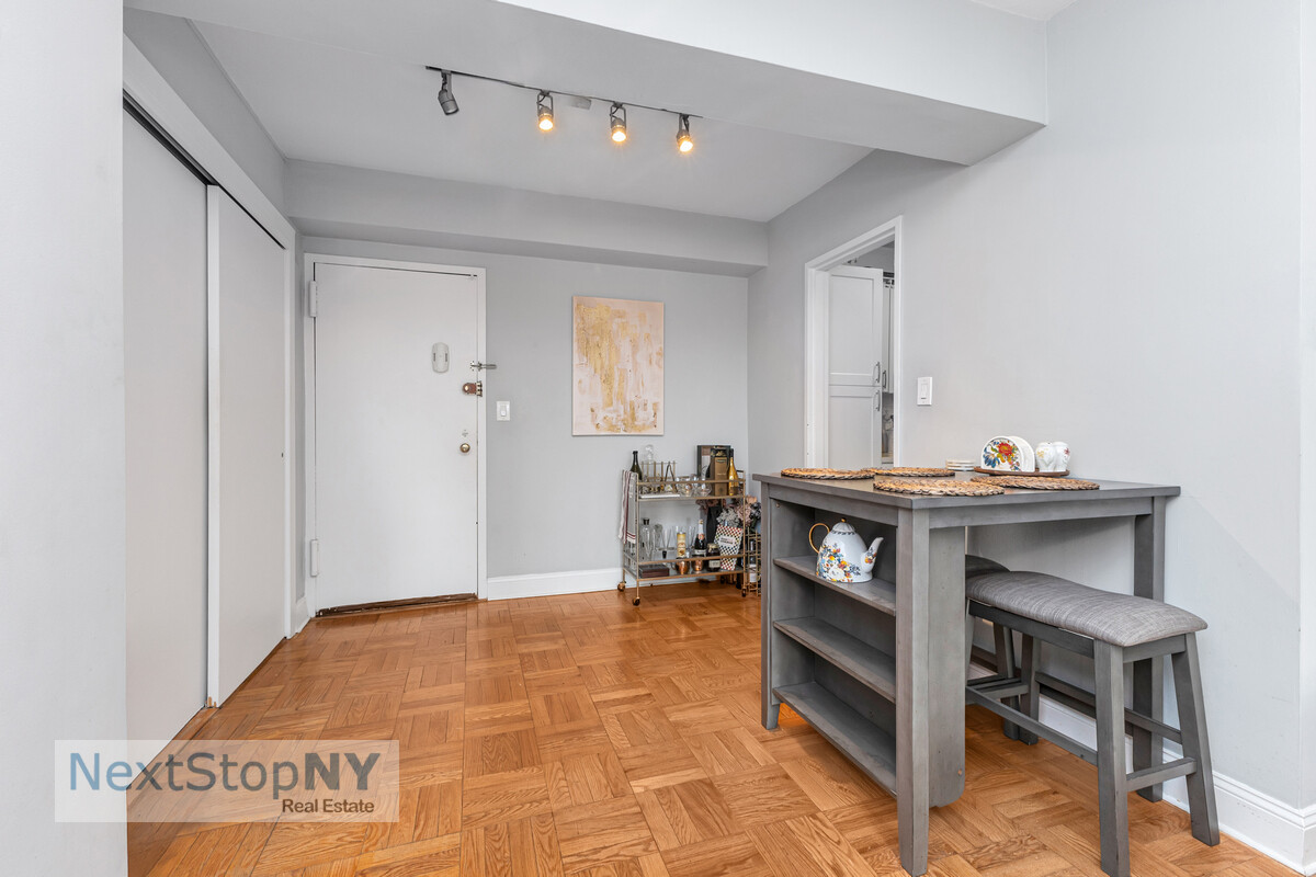 345 East 56th Street Sutton Place New York NY 10022