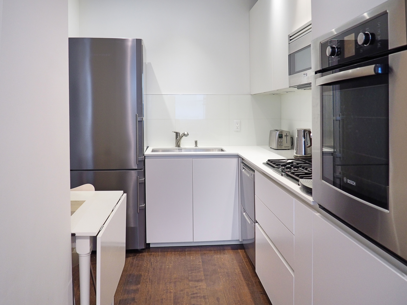 88 Greenwich Street, #522