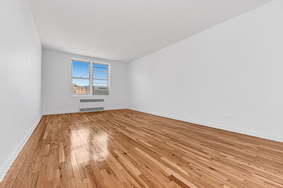 67-30 Clyde Street 5C Forest Hills Queens NY 11375