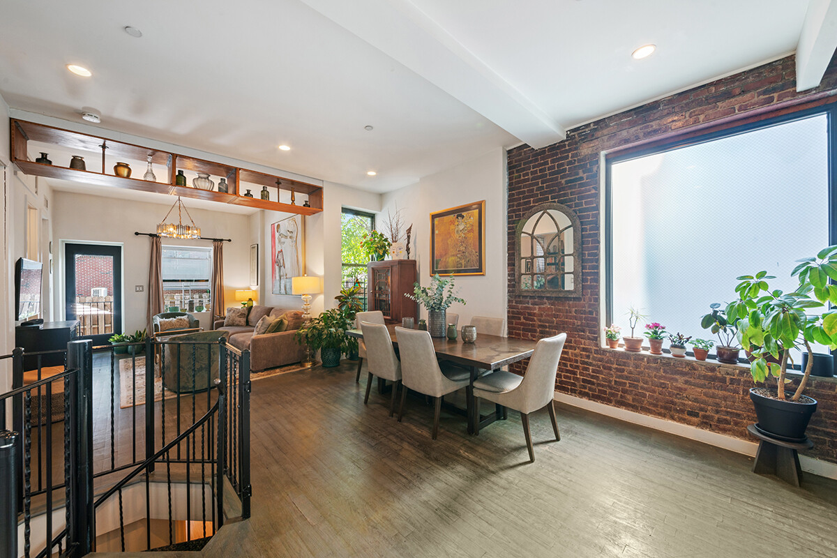 156 Pulaski Street 1C Bedford Stuyvesant Brooklyn NY 11206
