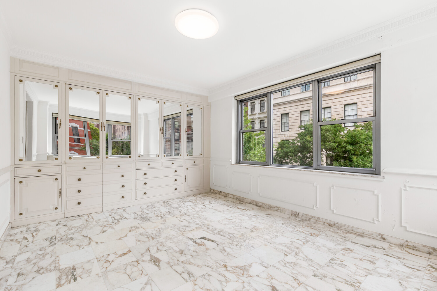650 Park Avenue 4D Upper East Side New York NY 10065