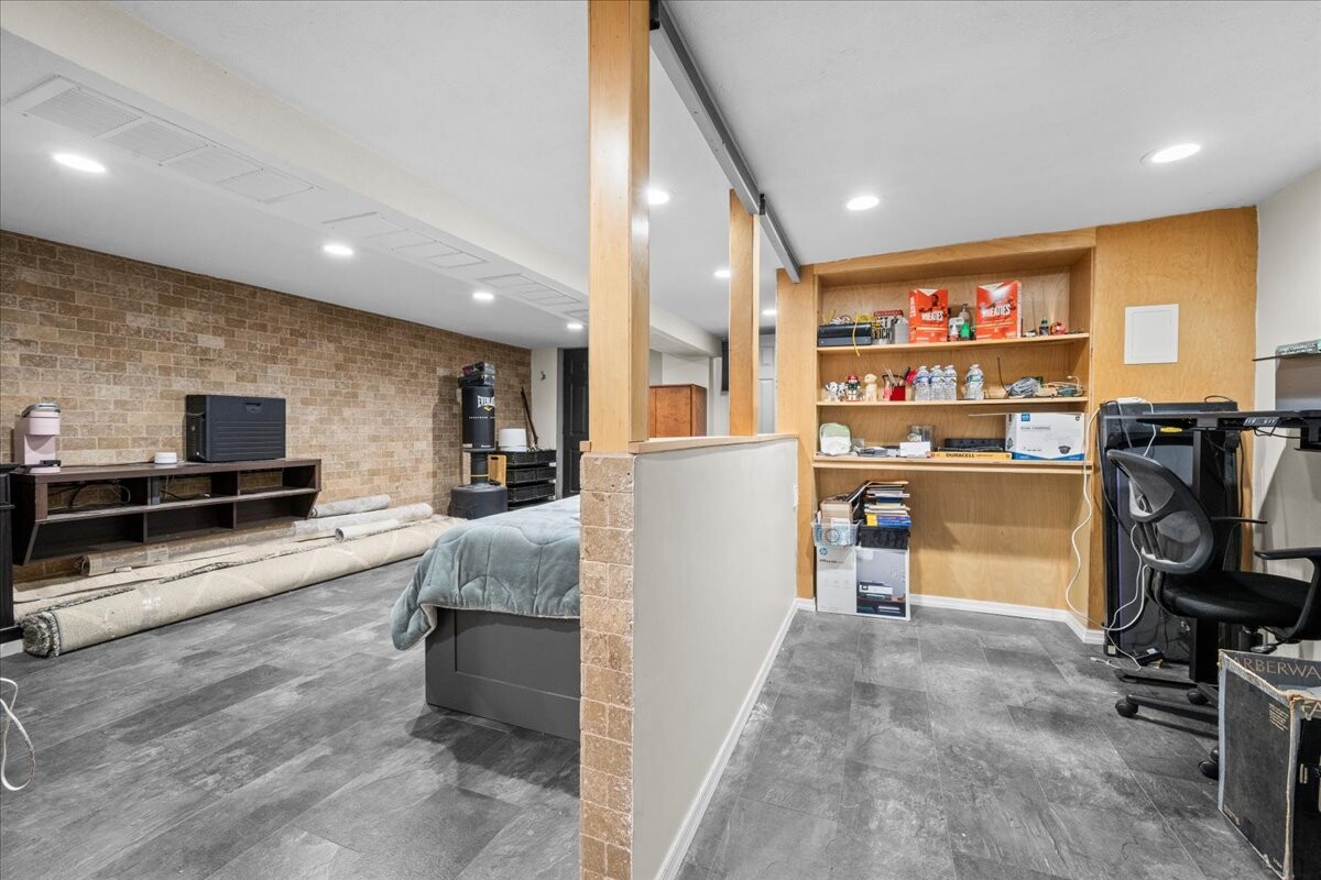 1728 East 33rd Street Marine Park Brooklyn NY 11234