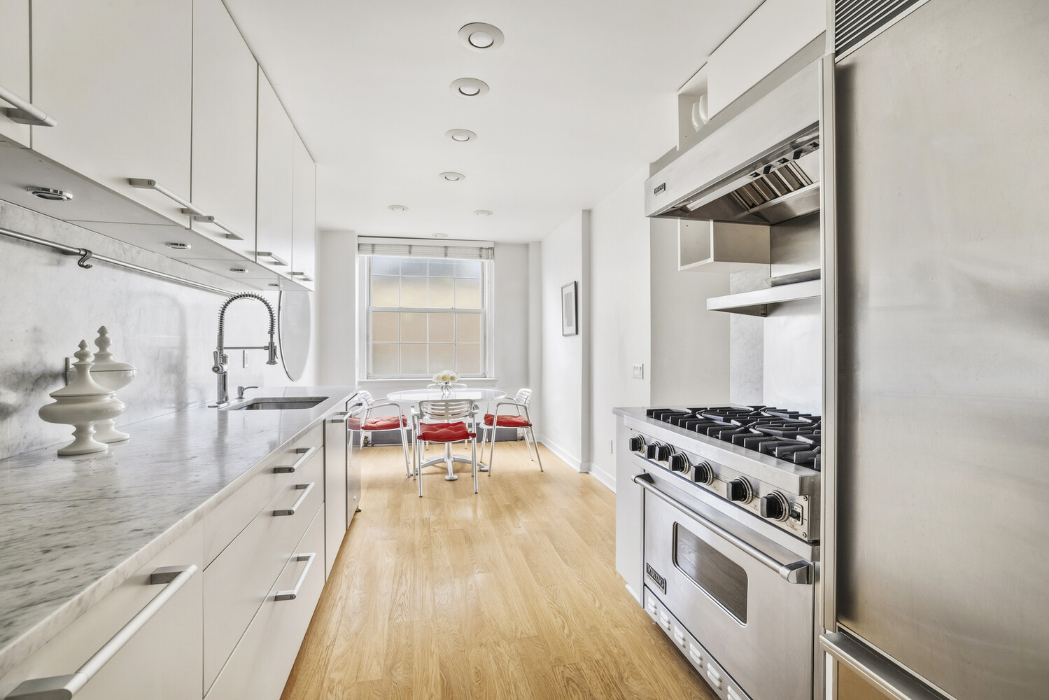 17 East 89th Street Carnegie Hill New York NY 10128