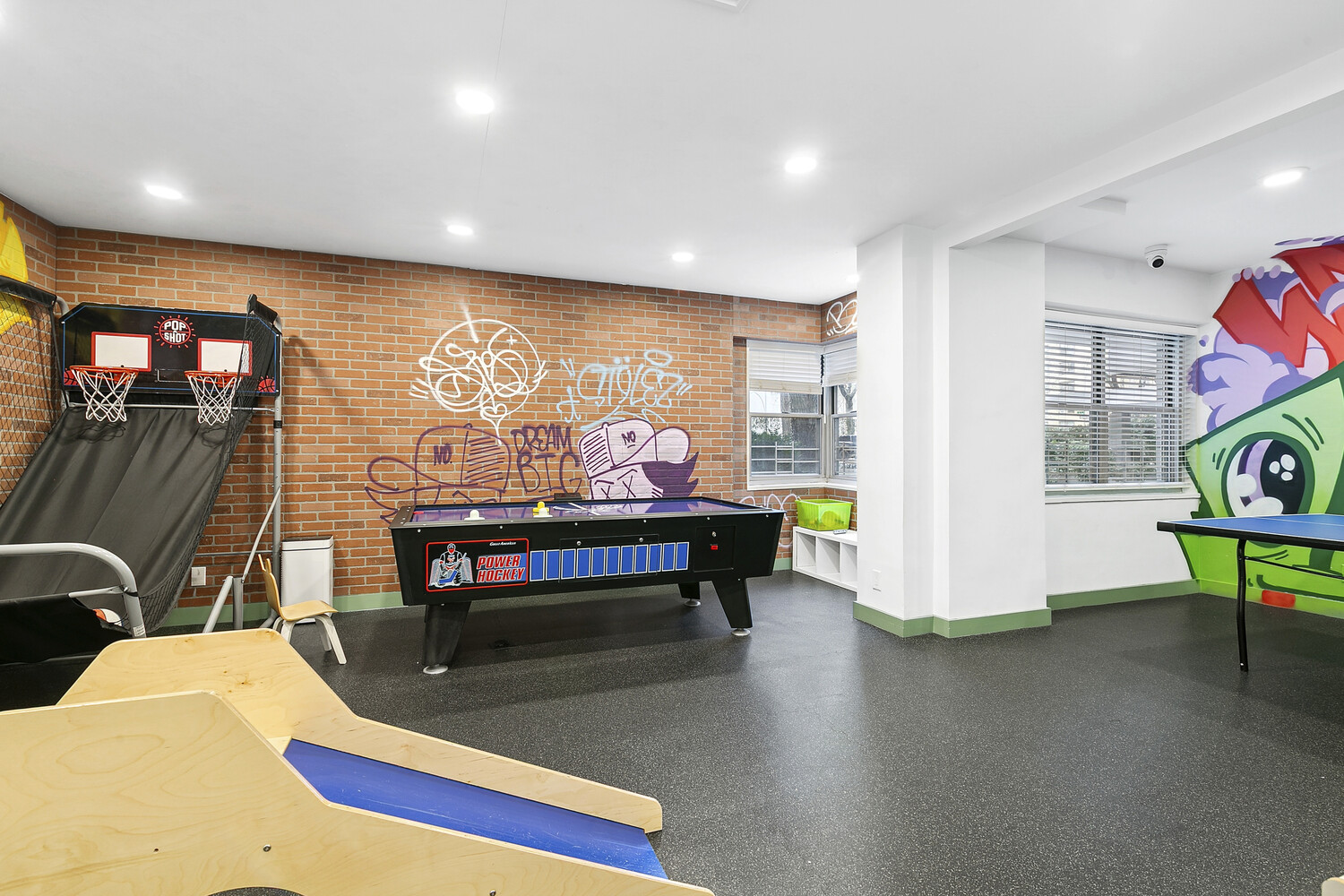 70 East 10th Street Greenwich Village New York NY 10003