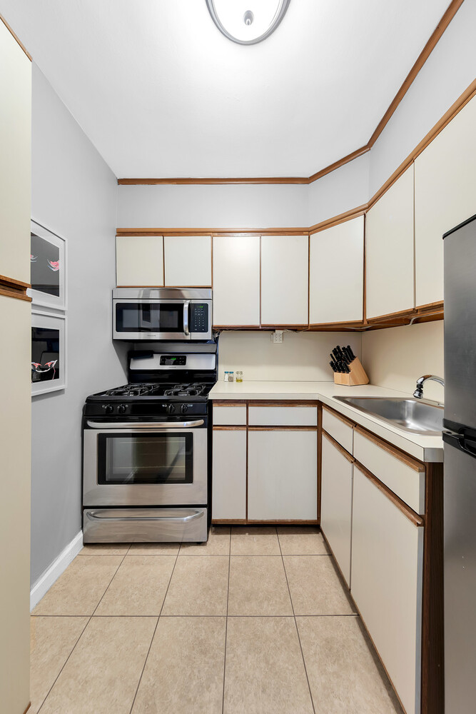 9201 Shore Road Fort Hamilton Brooklyn NY 11209