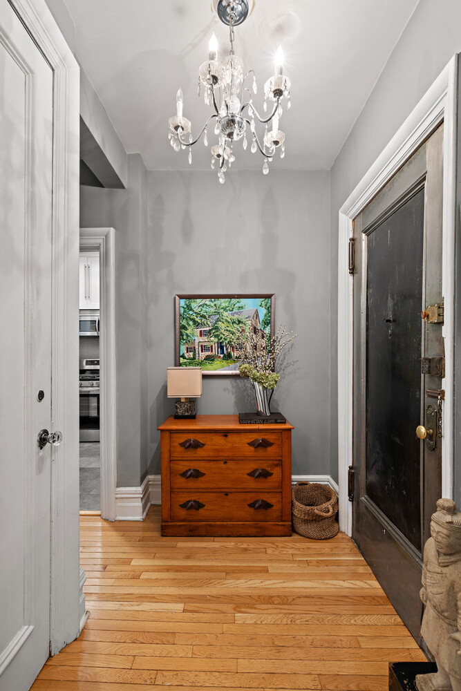 203 West 81st Street 2F Upper West Side New York NY 10024