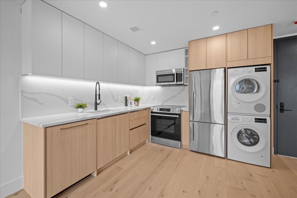 107 Schaefer Street 2B Bushwick Brooklyn NY 11207
