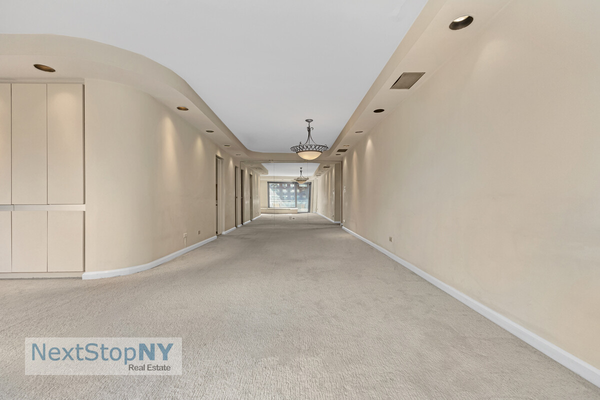 400 East 56th Street 27R Sutton Place New York NY 10022