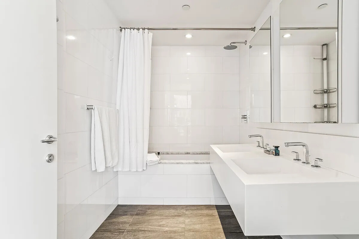 250 Bowery 5A Little Italy New York NY 10012