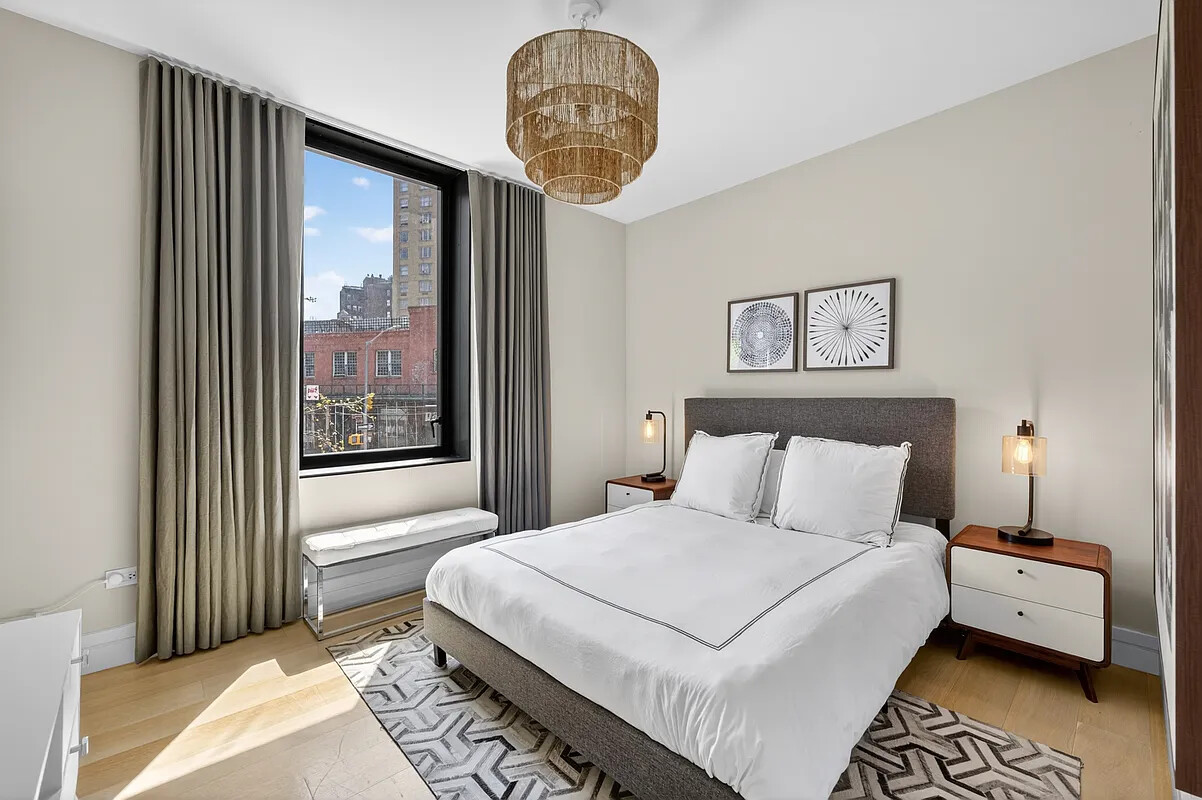 175 West 10th Street 2 W. Greenwich Village New York NY 10014