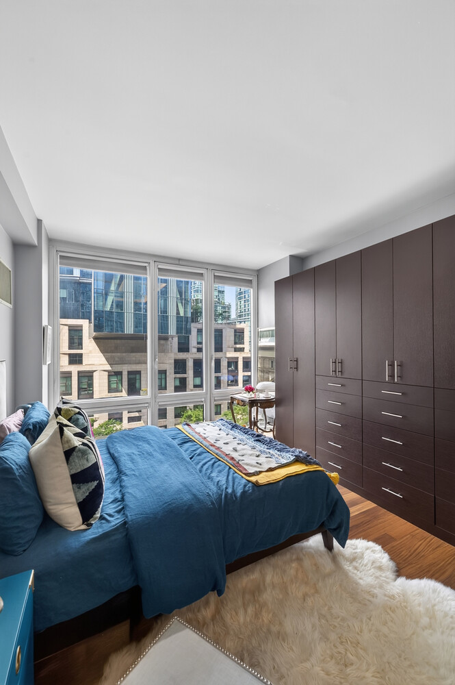 10 West End Avenue 6F Lincoln Square New York NY 10023