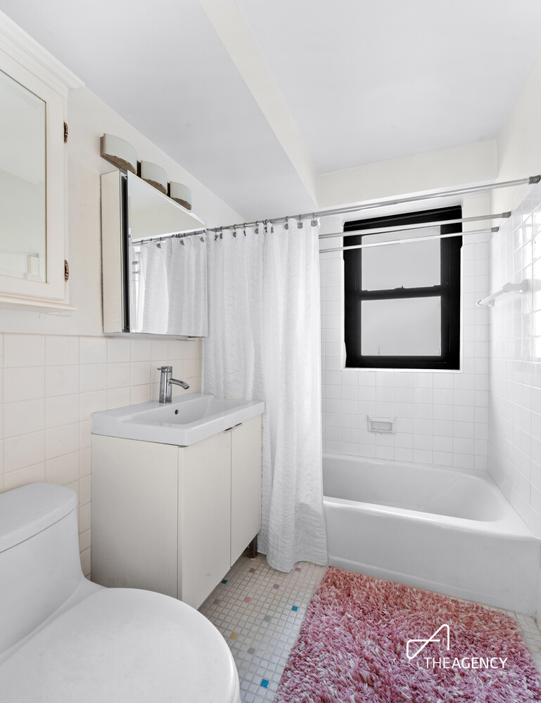 115 East 9th Street 9N Greenwich Village New York NY 10003