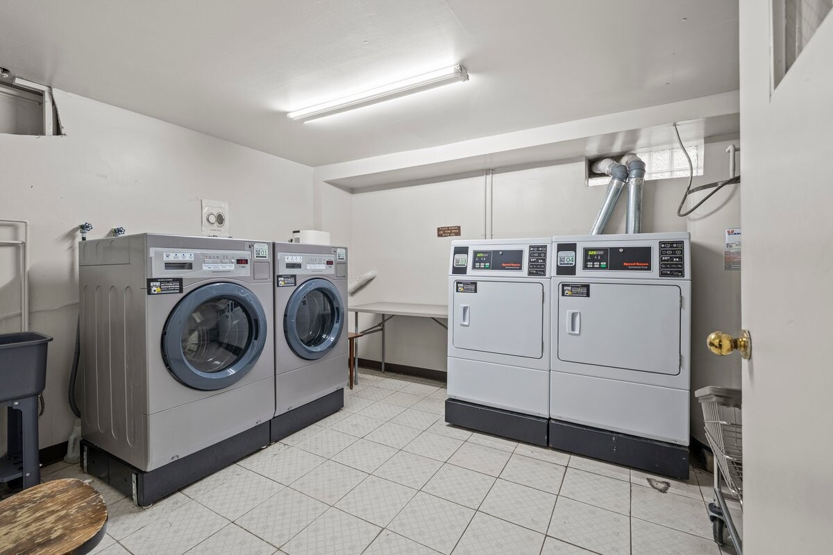 10104 4th Avenue 4D Fort Hamilton Brooklyn NY 11209