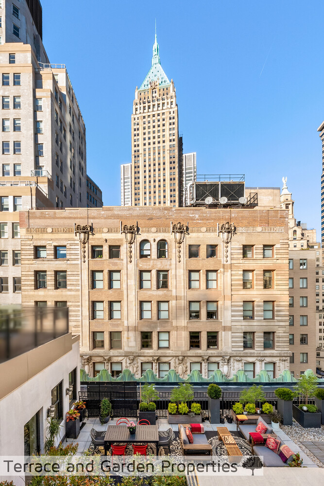 25 Broad Street PH2D Financial District New York NY 10004