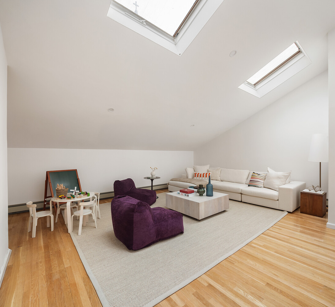 10 Sidney Place Brooklyn Heights Brooklyn NY 11201