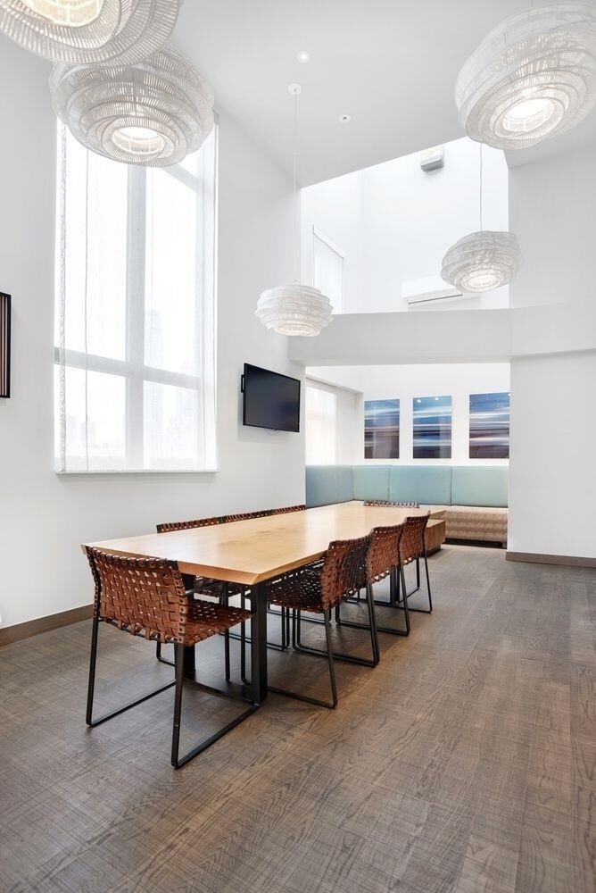 225 Rector Place 11S Battery Park City New York NY 10280