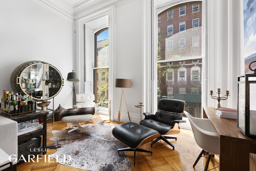 27 West 9th Street Greenwich Village New York NY 10011