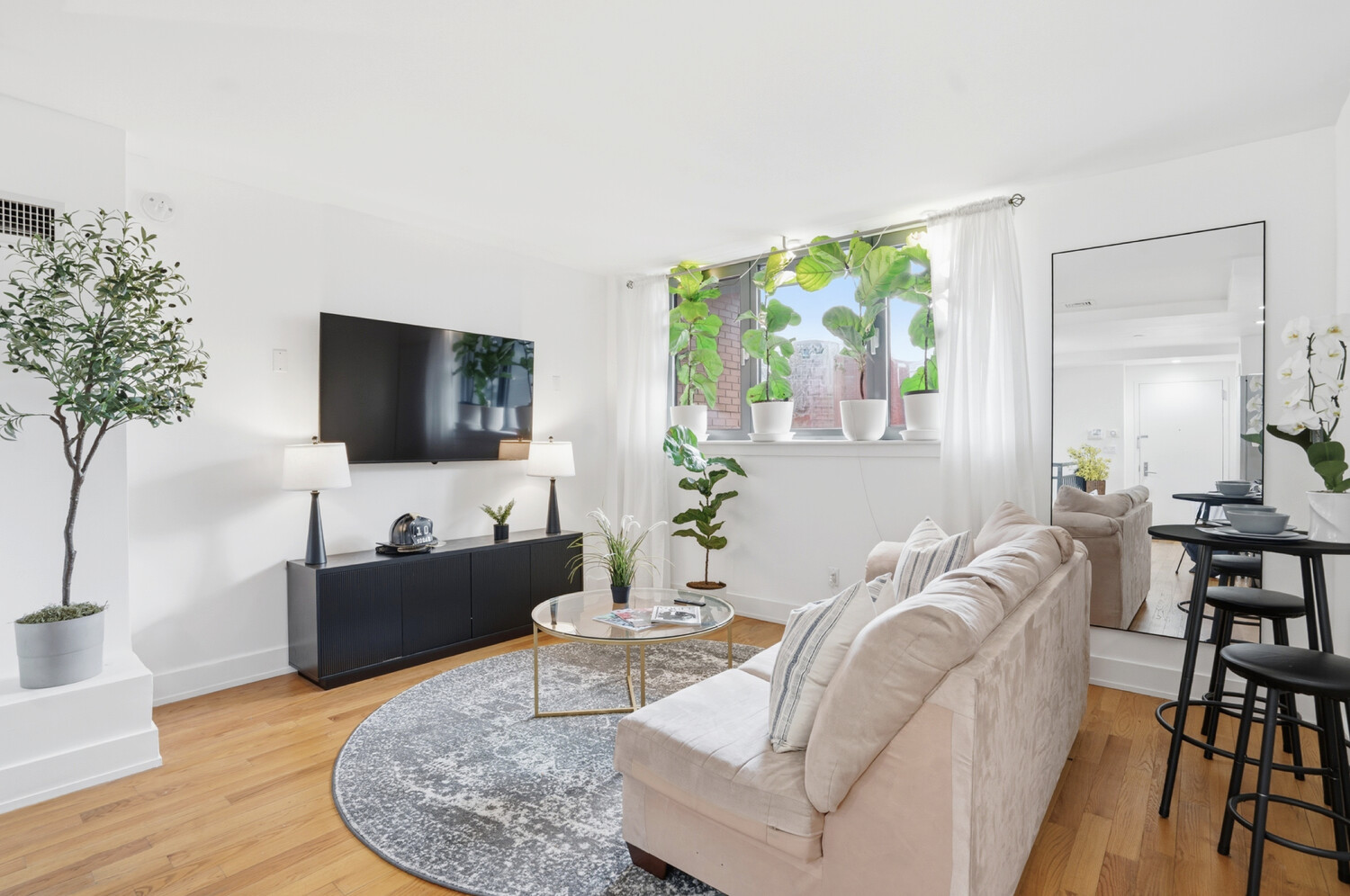 280 Nassau Avenue 1F Greenpoint Brooklyn NY 11222